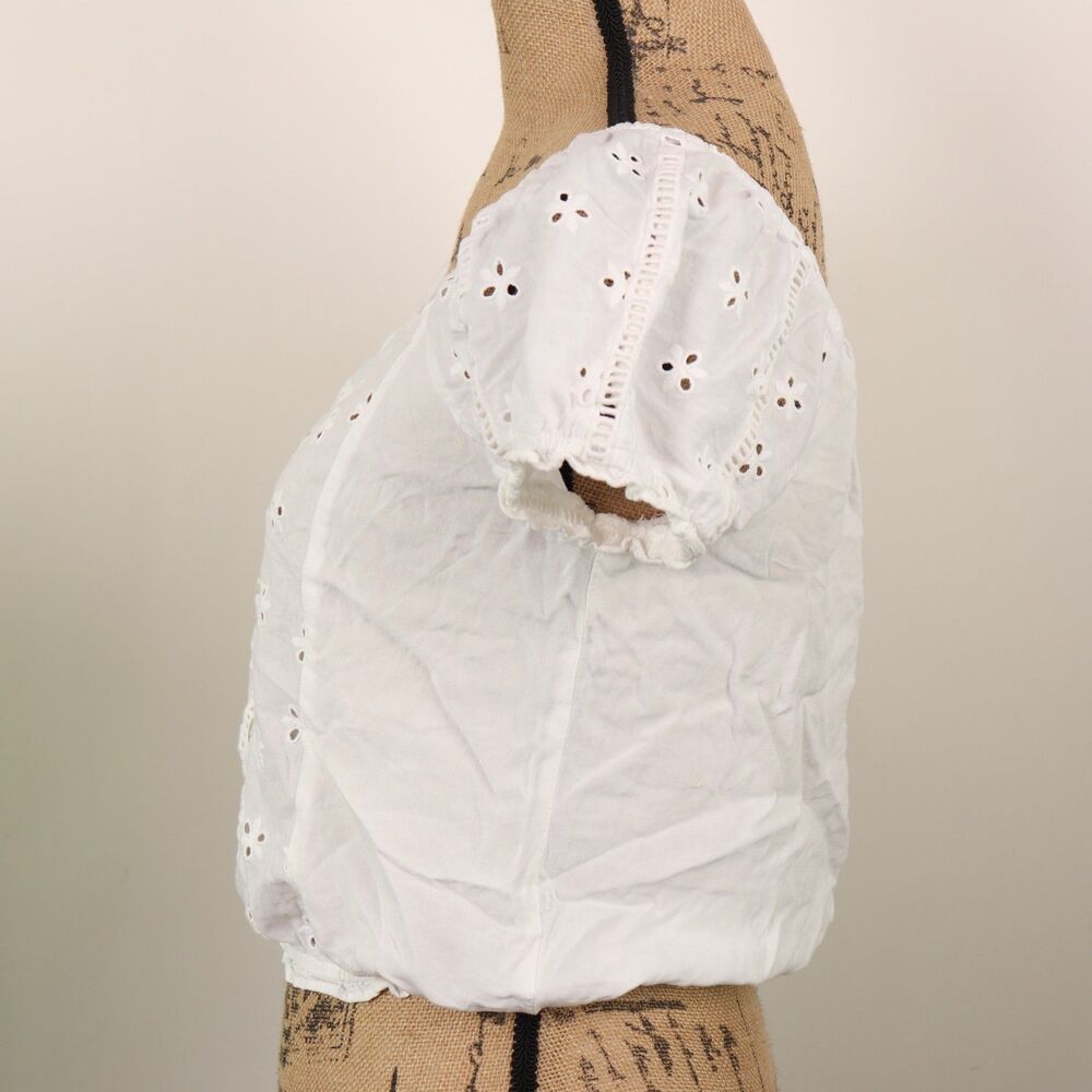 Aeropostale Eyelet Peasant Top S - Picture 5 of 8
